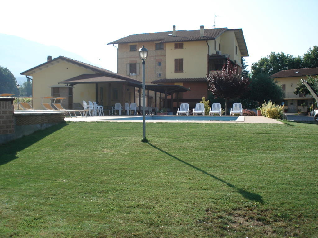 Bed & Breakfast Ciancaleoni Rivotorto Exterior foto